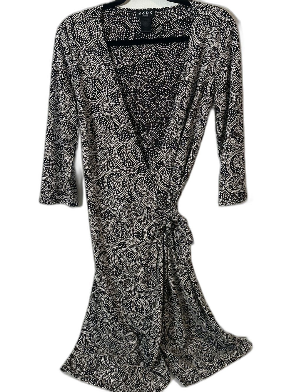 BCBG Paris 3/4 Sleeve Wrap Style Dress Abstract Print Size M